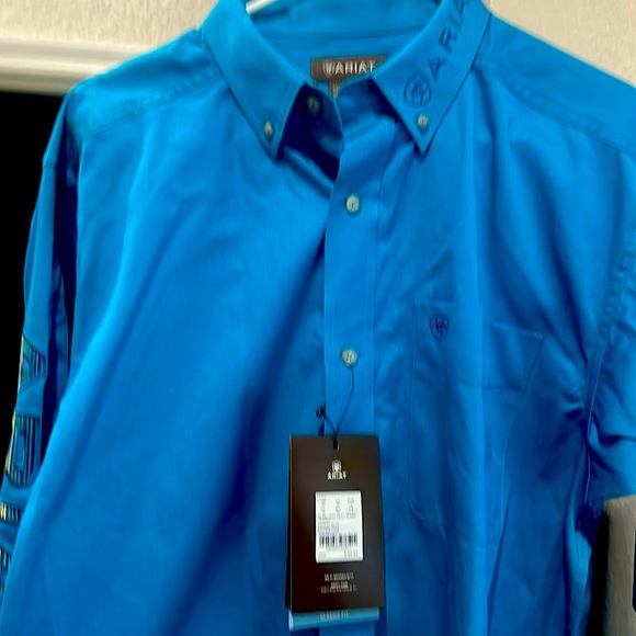 NWT men’s long sleeve teal/blue Ariat classic fit long sleeve shirt - Picture 1 of 5